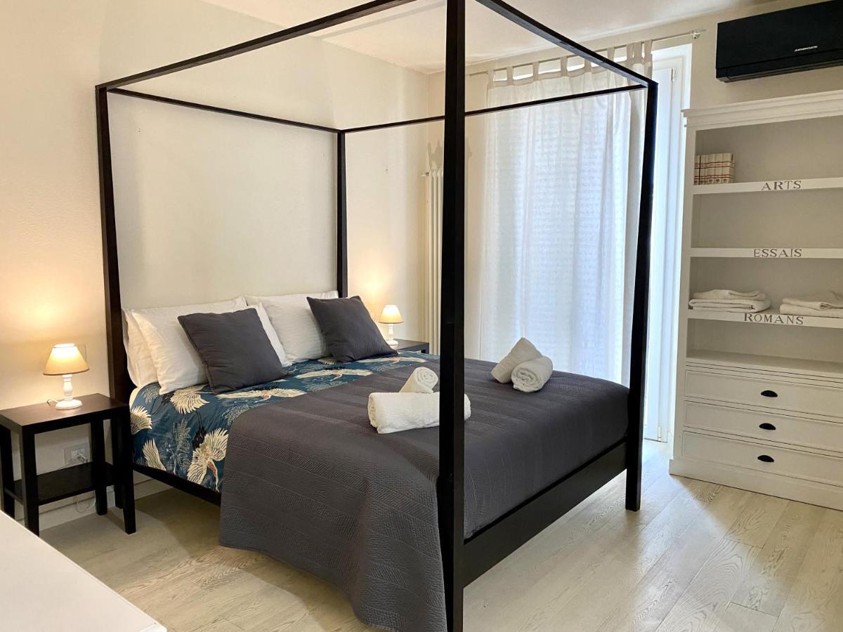Front Beach Apartments Viareggio Exterior foto